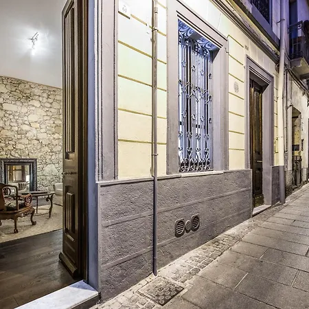 Right House Via Sulis 61 - Neighborhood In Town