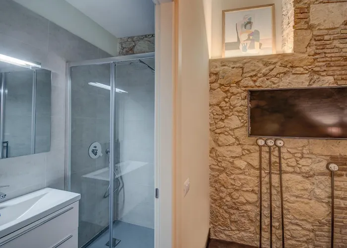 Апартаменты Right House Via Sulis 61 - Neighborhood In Town Кальяри