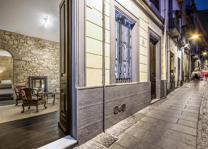 Right House Via Sulis 61 - Neighborhood In Town
